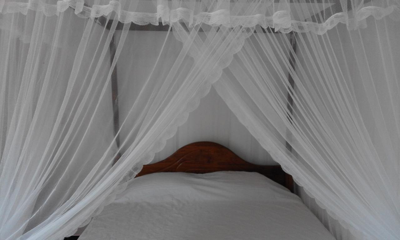 Coco One Holiday Inn Mirissa Zewnętrze zdjęcie